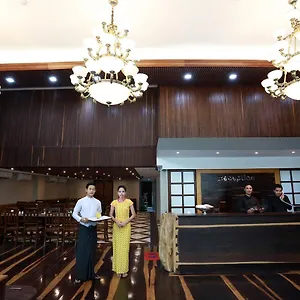 Tristar Hotel Yangon